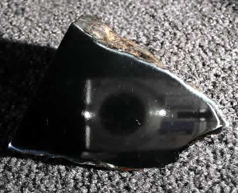 421.9 gram end cut with two polished faces
